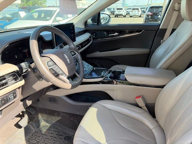 Used 2023 Lincoln Nautilus Reserve w/ Equipment Group 201A AWD/4WD image 14