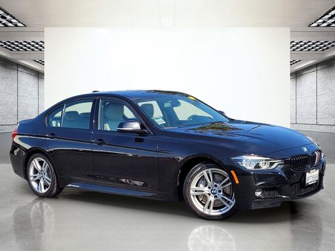 Used 2017 BMW 330i Sedan RWD image 2