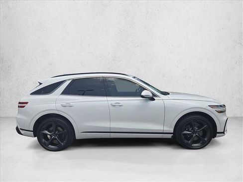Used 2026 Genesis GV70 2.5T Sport Prestige AWD/4WD image 4