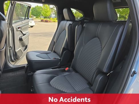 Certified 2025 Toyota Highlander XSE AWD/4WD image 18