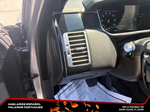 Used 2021 Land Rover Range Rover AWD/4WD image 18