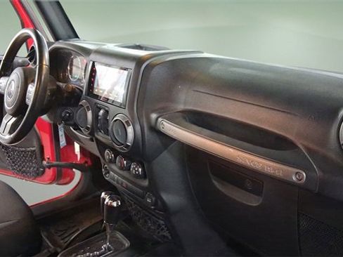 Used 2015 Jeep Wrangler Unlimited Sport w/ Quick Order Package 24S image 19