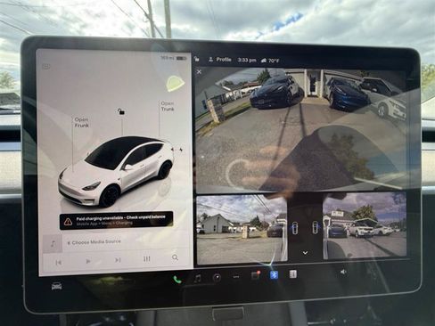 Used 2023 Tesla Model Y Performance AWD/4WD image 14