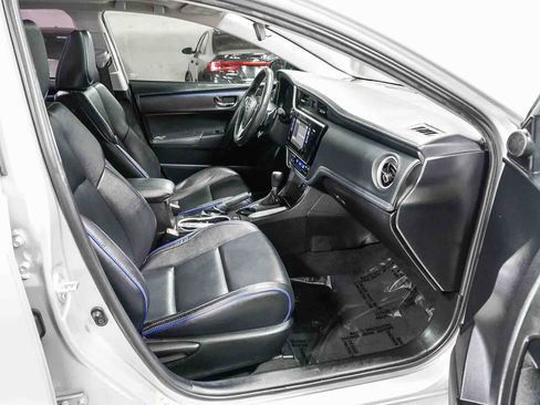 Certified 2017 Toyota Corolla XSE FWD image 18