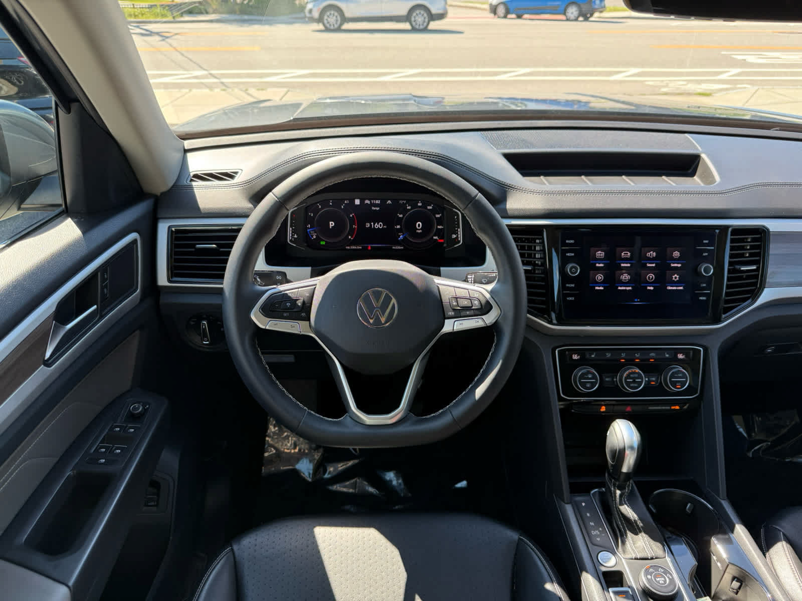 Used 2022 Volkswagen Atlas SEL AWD/4WD image 22