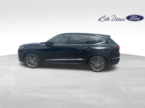 Used 2024 Acura MDX SH-AWD w/ Advance Package image 2