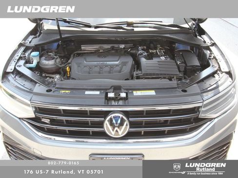 Used 2023 Volkswagen Tiguan SE R-Line image 26