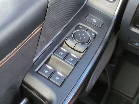 Used 2024 Ford F250 Platinum w/ FX4 Off-Road Package image 25