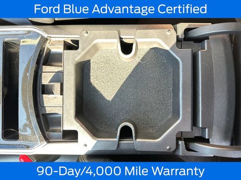 Used 2020 Ford Edge Titanium w/ Equipment Group 301A AWD/4WD image 17