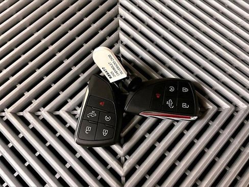 Used 2025 Chevrolet Silverado 2500 LT w/ Trail Boss Package image 10