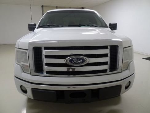 Used 2012 Ford F150 XLT image 2