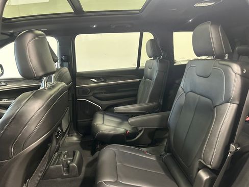New 2026 Jeep Grand Cherokee L Limited image 31