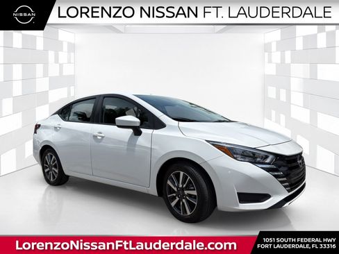 Certified 2025 Nissan Versa SV FWD image 1