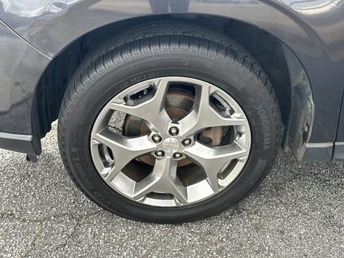 Used 2015 Subaru Forester 2.5i Touring w/ Eyesight & Navigation System image 12