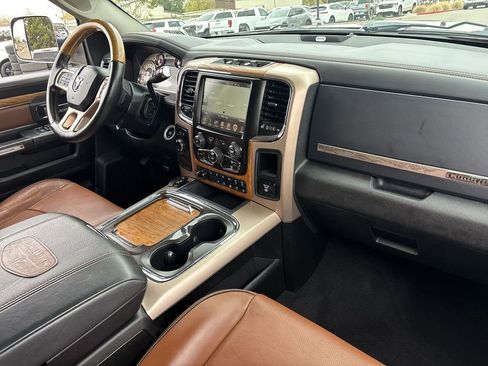 Used 2017 RAM 3500 Laramie Longhorn image 29