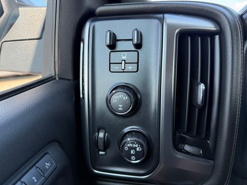 Used 2018 Chevrolet Silverado 1500 LTZ w/ Sport Package AWD/4WD image 21