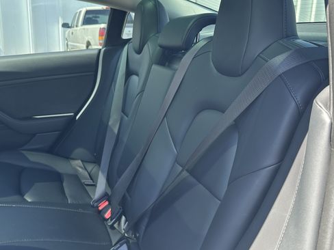 Used 2018 Tesla Model 3 Long Range AWD/4WD image 31