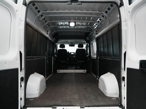 Used 2025 RAM ProMaster 2500 w/ Convenience Group FWD image 30
