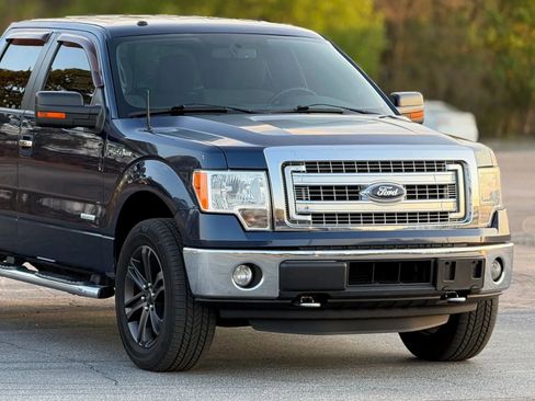 Used 2014 Ford F150 XLT w/ Equipment Group 302A Luxury image 15