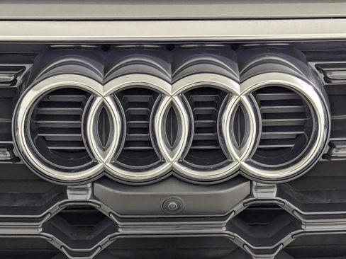 Certified 2023 Audi Q5 2.0T Premium Plus w/ Premium Plus Package image 28