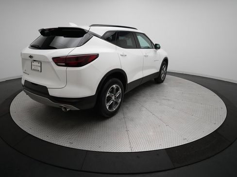 Certified 2024 Chevrolet Blazer LT w/ Convenience Package image 36