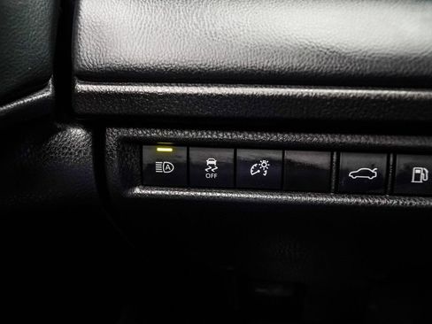 Used 2025 Toyota Camry XSE FWD image 31