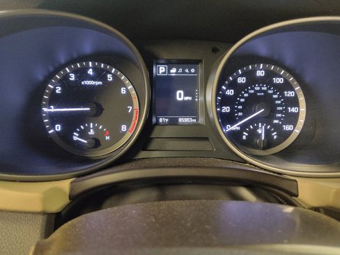 Used 2018 Hyundai Santa Fe Sport FWD image 23