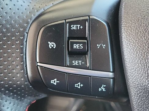 Used 2023 Ford Escape ST-Line w/ Equipment Group 301A FWD image 8