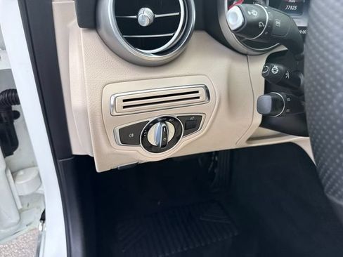 Used 2016 Mercedes-Benz C 300 4MATIC Sedan image 16
