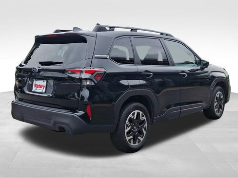Used 2026 Subaru Forester Premium AWD/4WD image 6