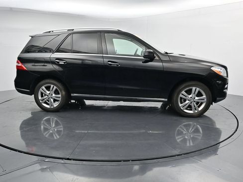 Used 2015 Mercedes-Benz ML 350 4MATIC image 9