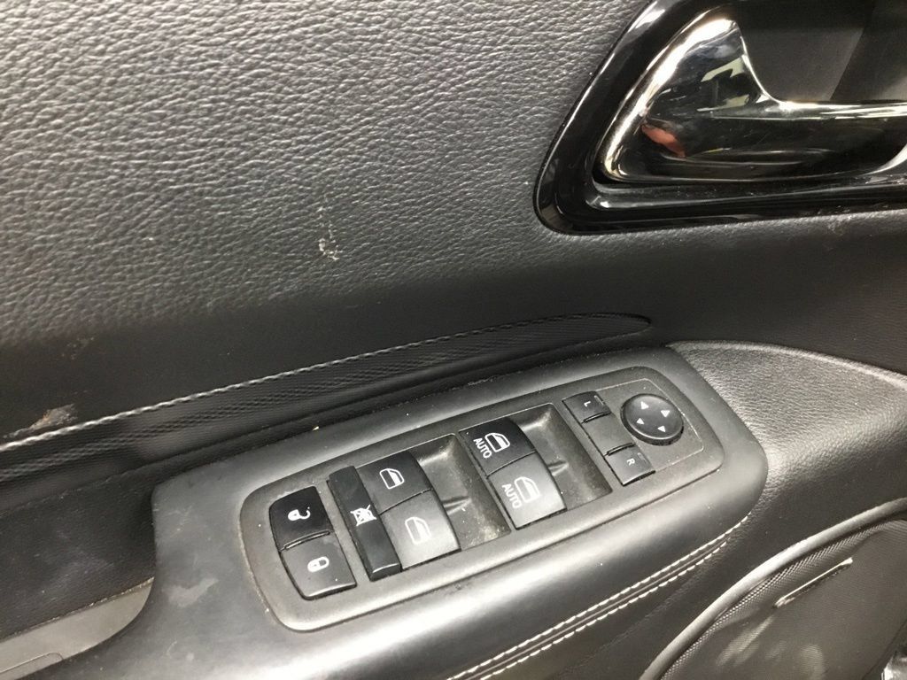 Used 2022 Dodge Durango SRT w/ Black Package AWD/4WD image 6