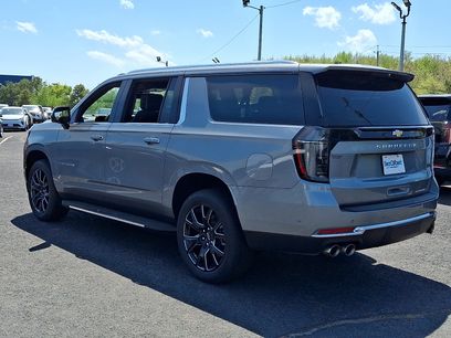 New 2026 Chevrolet Suburban Premier w/ Sun And Tow Package