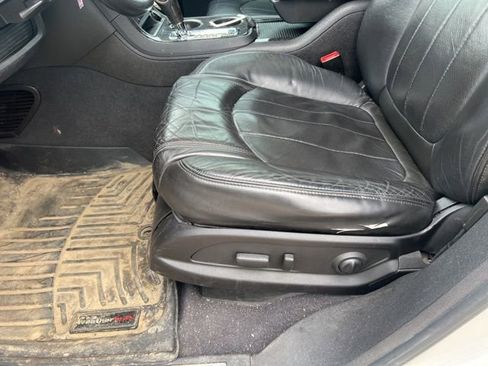 Used 2011 GMC Acadia Denali image 15