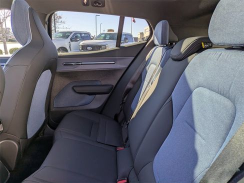 New 2026 Volvo EX30 Plus image 14