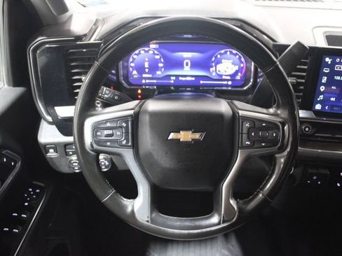 Used 2025 Chevrolet Silverado 2500 LT AWD/4WD image 34