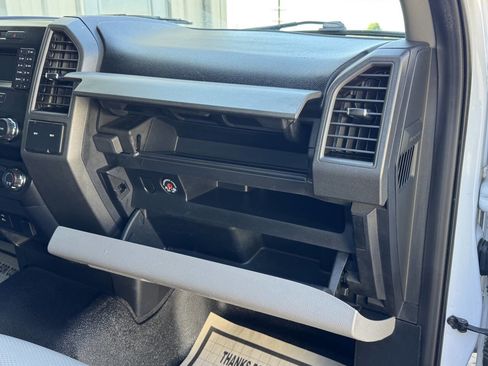 Used 2019 Ford F250 XL w/ Power Equipment Group RWD image 31