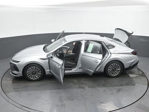 Used 2025 Hyundai Sonata SEL image 48