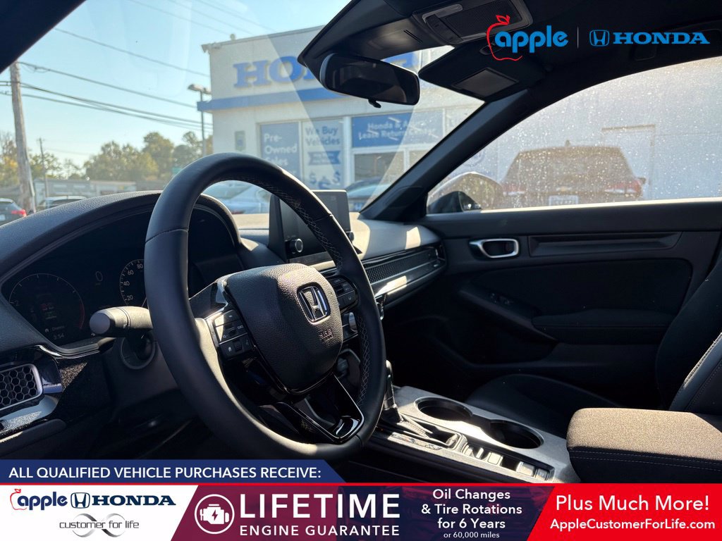 Used 2024 Honda Civic Sport image 6