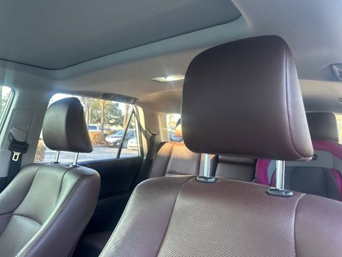 Certified 2021 Toyota 4Runner Limited image 3