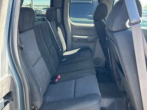 Used 2010 Chevrolet Silverado 1500 W/T RWD image 6