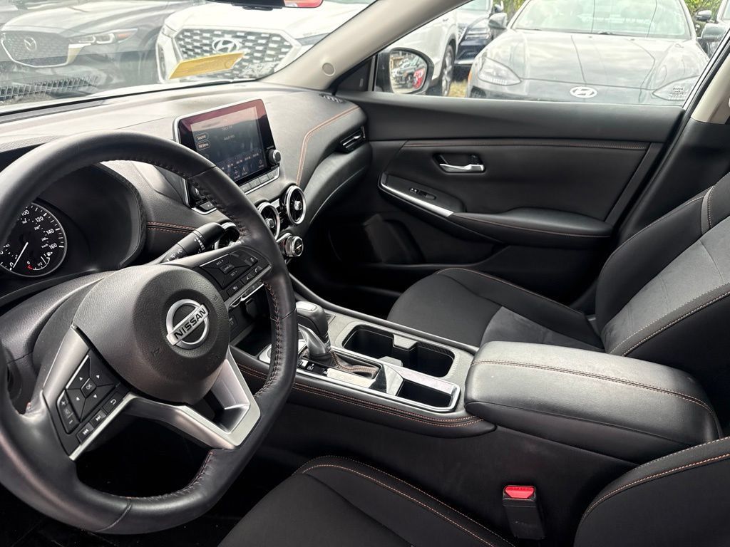 Used 2020 Nissan Sentra SR w/ Electronics Package FWD image 16