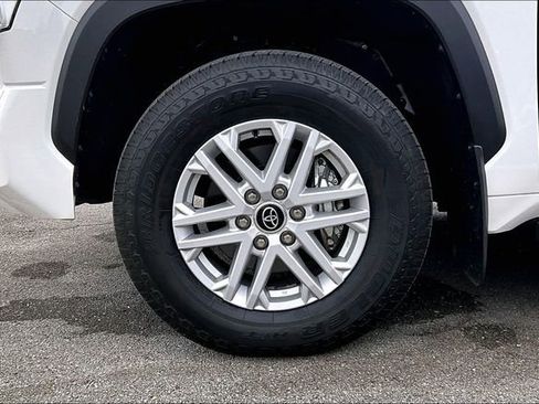 Used 2023 Toyota Tundra SR5 w/ SR5 Premium Package image 30