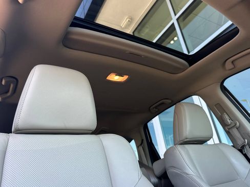 Used 2016 Honda CR-V EX-L image 17