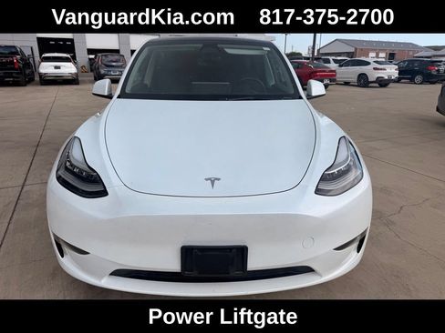Used 2023 Tesla Model Y Long Range AWD/4WD image 7