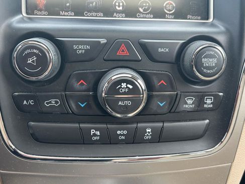 Used 2014 Jeep Grand Cherokee Limited AWD/4WD image 14