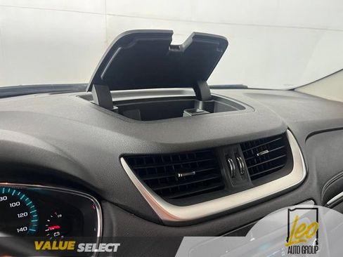 Used 2017 Chevrolet Traverse LT AWD/4WD image 21