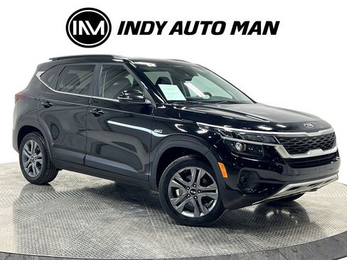 Used 2021 Kia Seltos S image 2