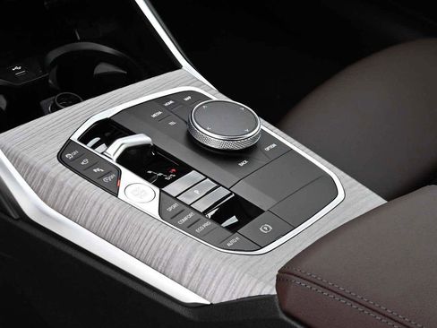 New 2026 BMW 330i Sedan w/ Premium Package image 21