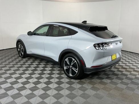 Used 2021 Ford Mustang Mach-E Select w/ Comfort/Appearance Package image 7